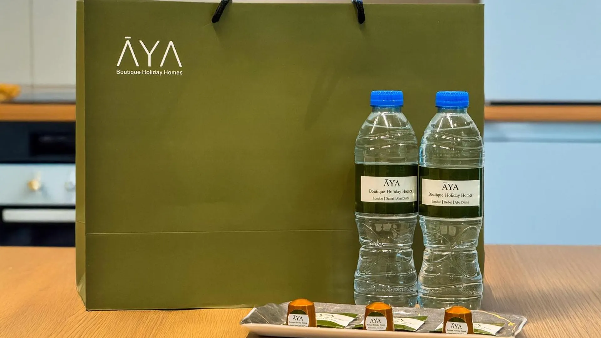 두바이 Downtown Luxe 1Br Steps From Burj Khalifa & Opera 아파트 아랍에미리트