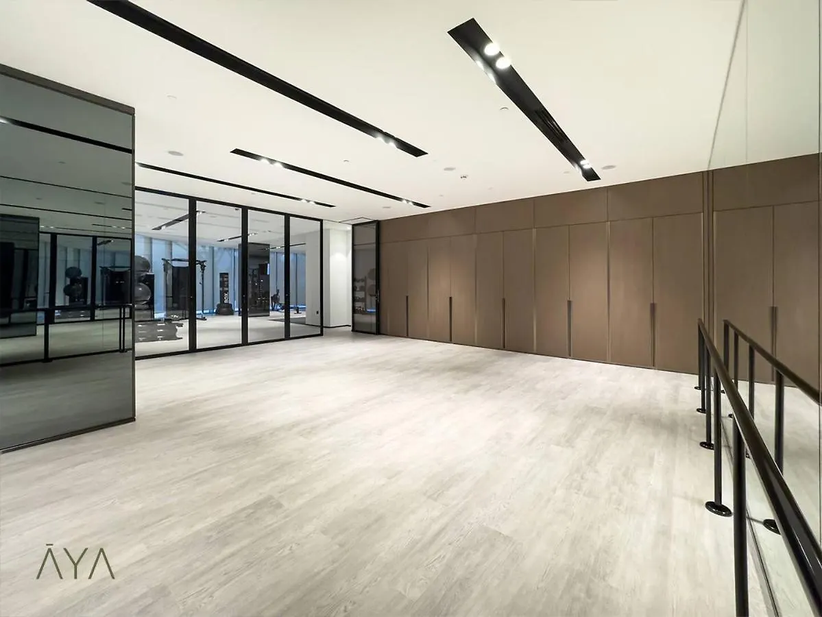 Downtown Luxe 1Br Steps From Burj Khalifa & Opera Apartment Dubai